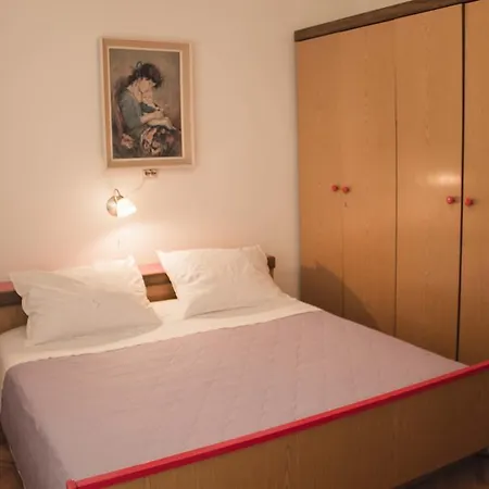 Apartment Gulic *
